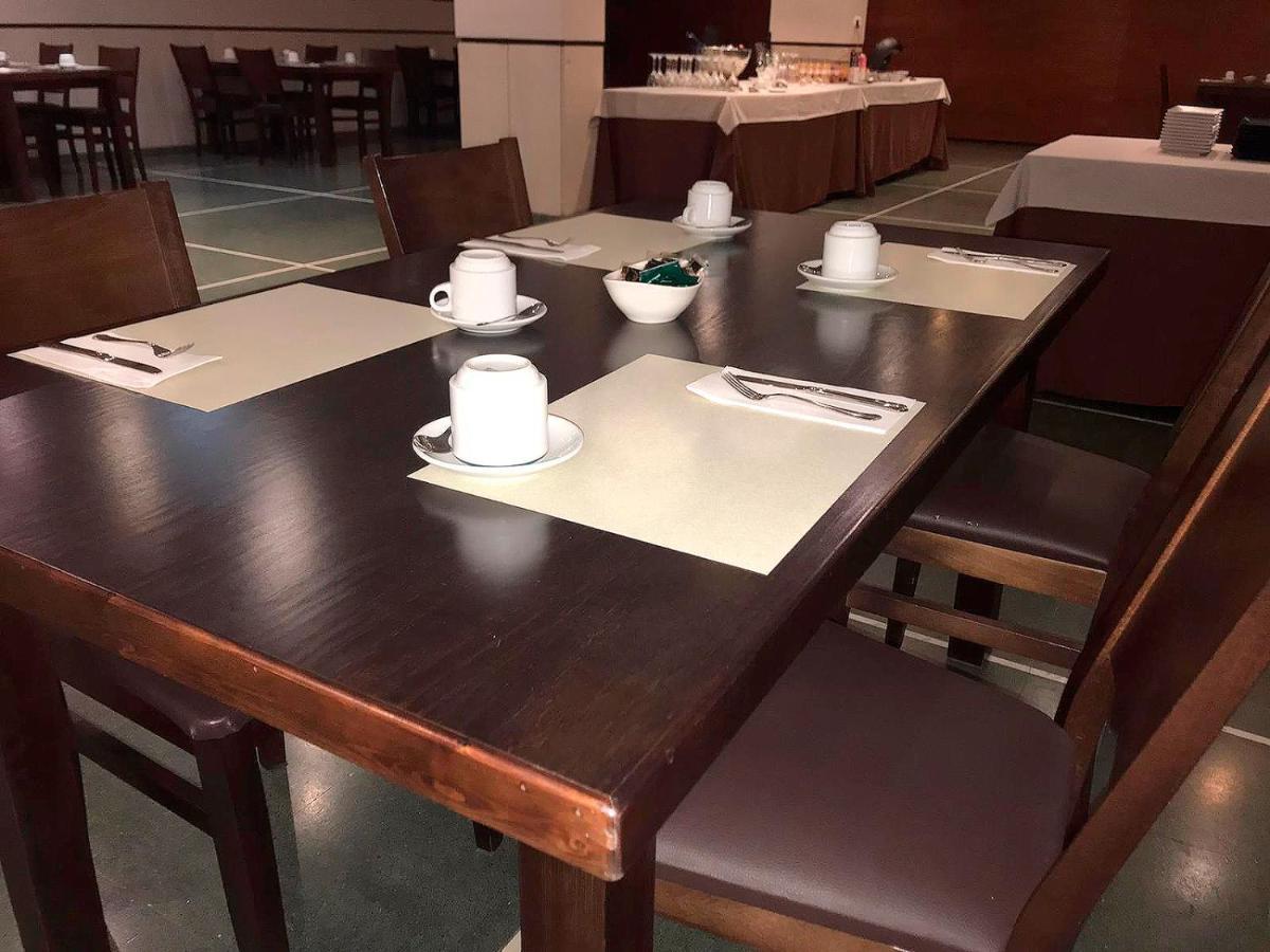 Hotel Moya ナバルモラル・デ・ラ・マタ エクステリア 写真